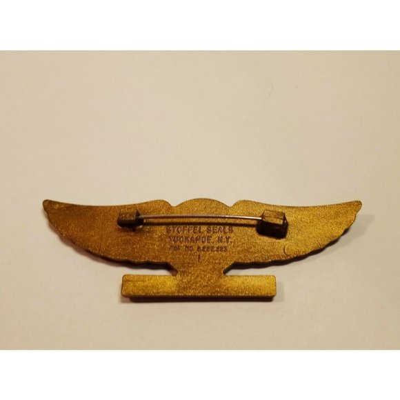 United Airlines Future Stewardess Pin Vintage - Picture 5 of 7